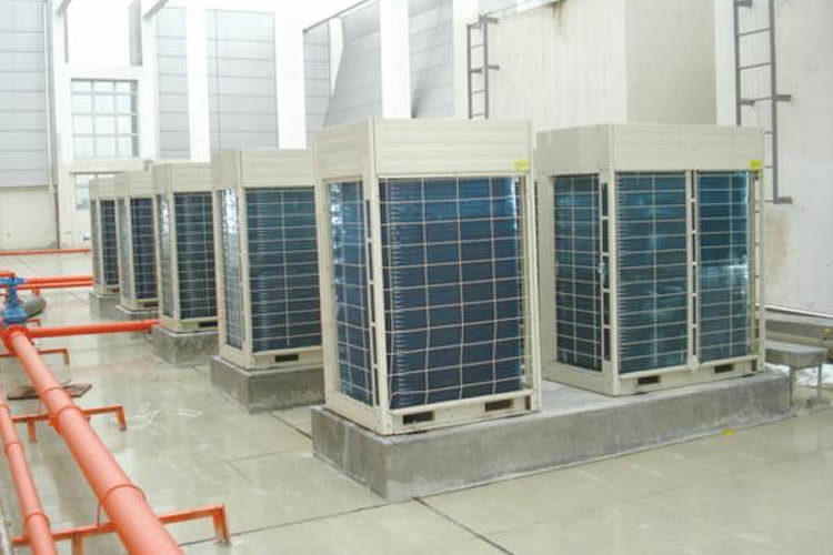 中央空调系〓统安装工程